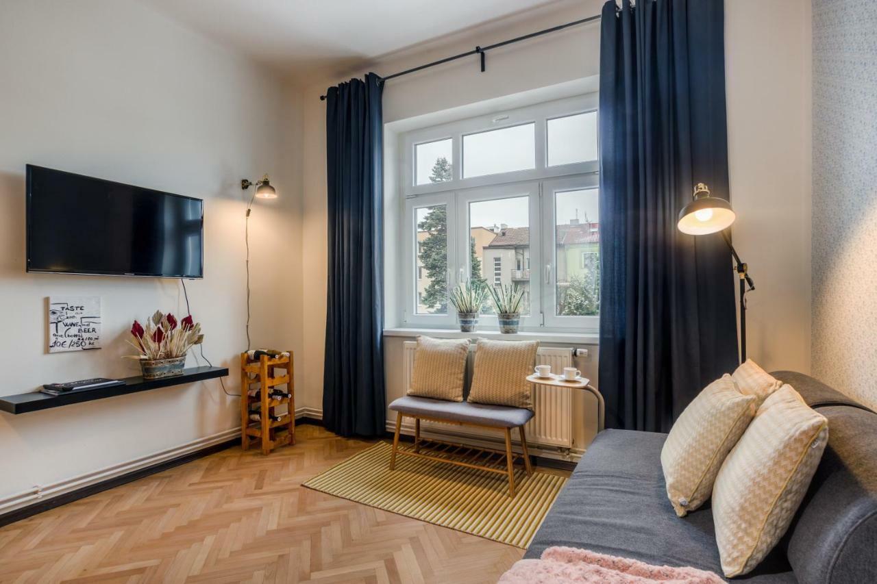 Apartamento Apt With Sunny Garden Prague By Michal&Friends Exterior foto