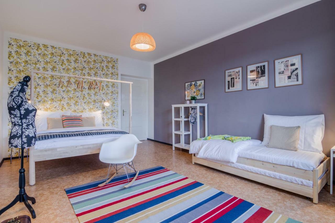 Apartamento Apt With Sunny Garden Prague By Michal&Friends Exterior foto